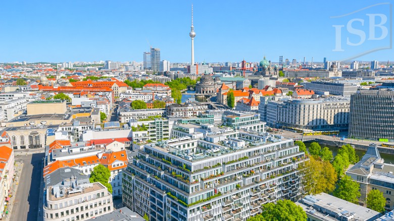 Luxus auf 158 m² in Bestlage Berlin-Mitte – Design, Ruhe & Spa-Feeling an der Spree